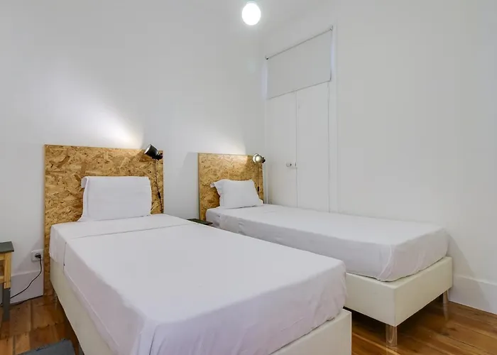 Διαμέρισμα Madragoa Cosy *